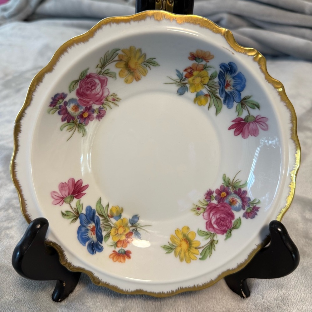 Vintage Lefton Bone China Plate Number 7255 ‎ Hand Painted Floral, Gold Trim